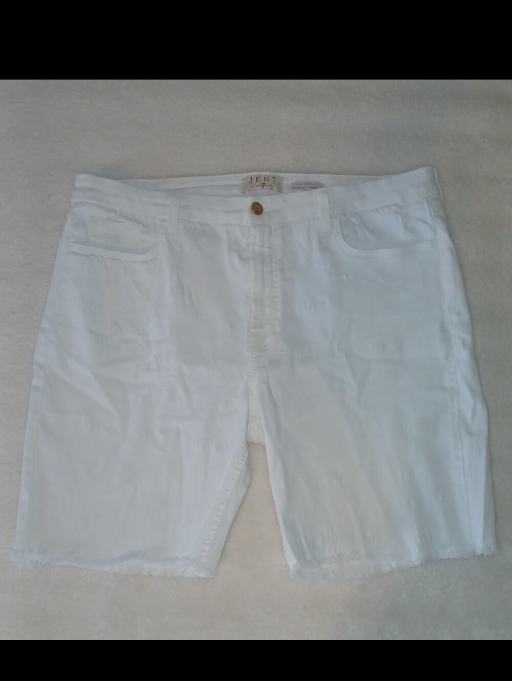 Jen 7 White Cutoff Denim Shorts - Classic Casual